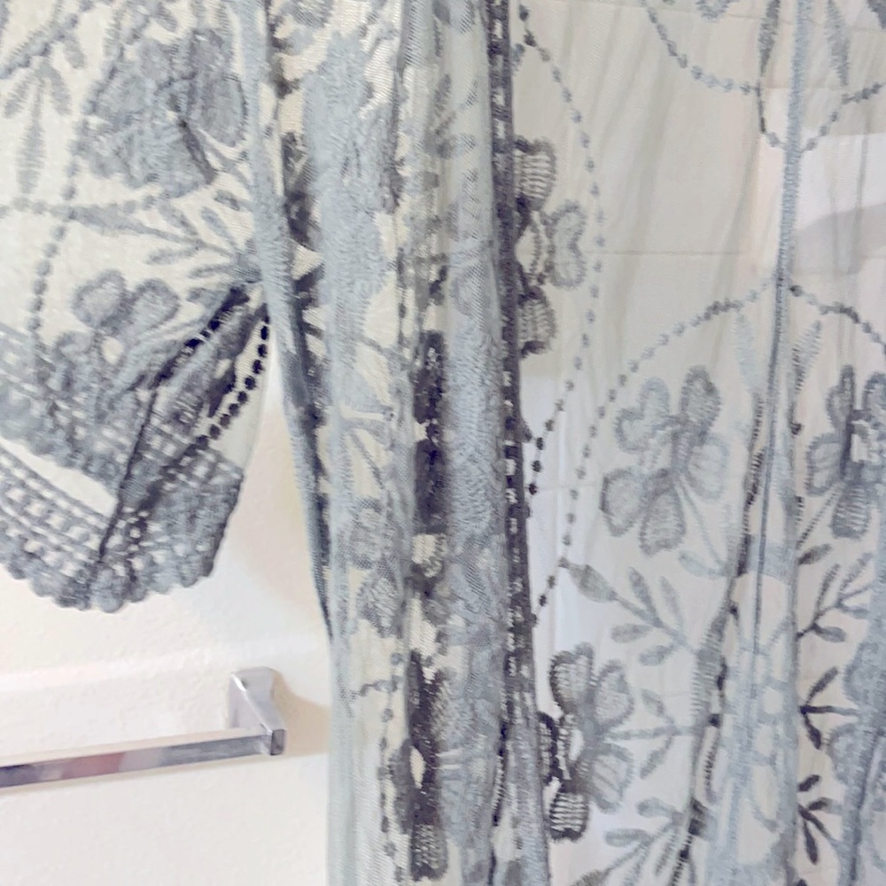 altar’d state Lace Kimono